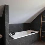 Lilou Shelter Шале Жерарме