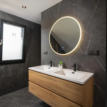 Lilou Shelter Chalet *